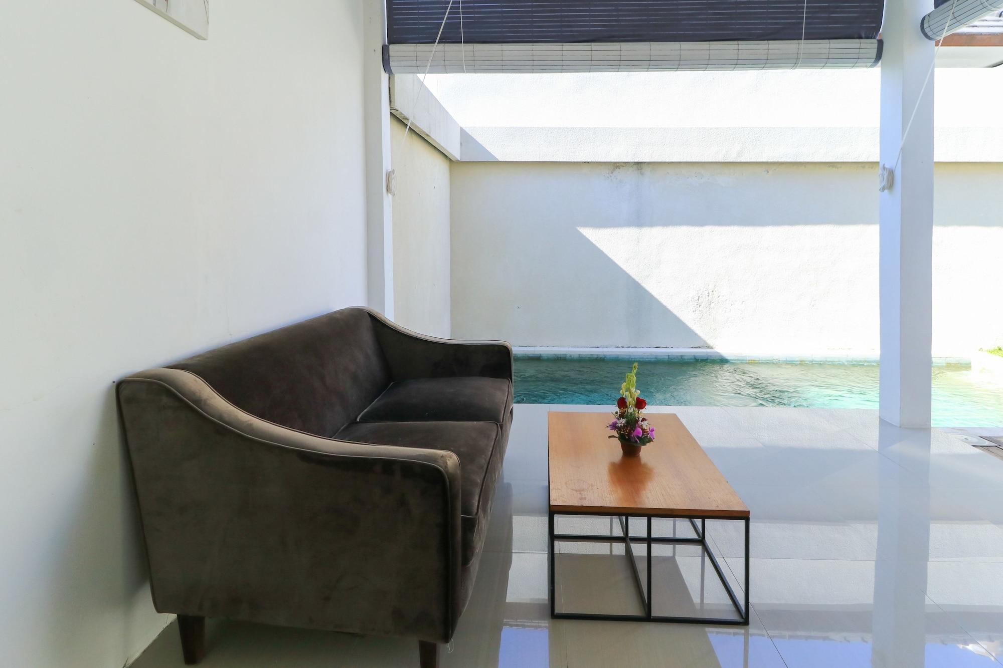 Kumari Villa Dalung  ภายนอก รูปภาพ