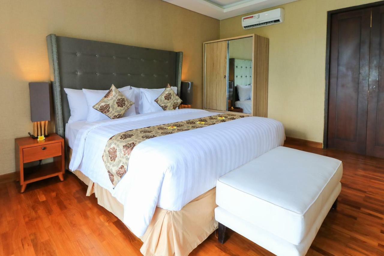 Kumari Villa Dalung  ภายนอก รูปภาพ
