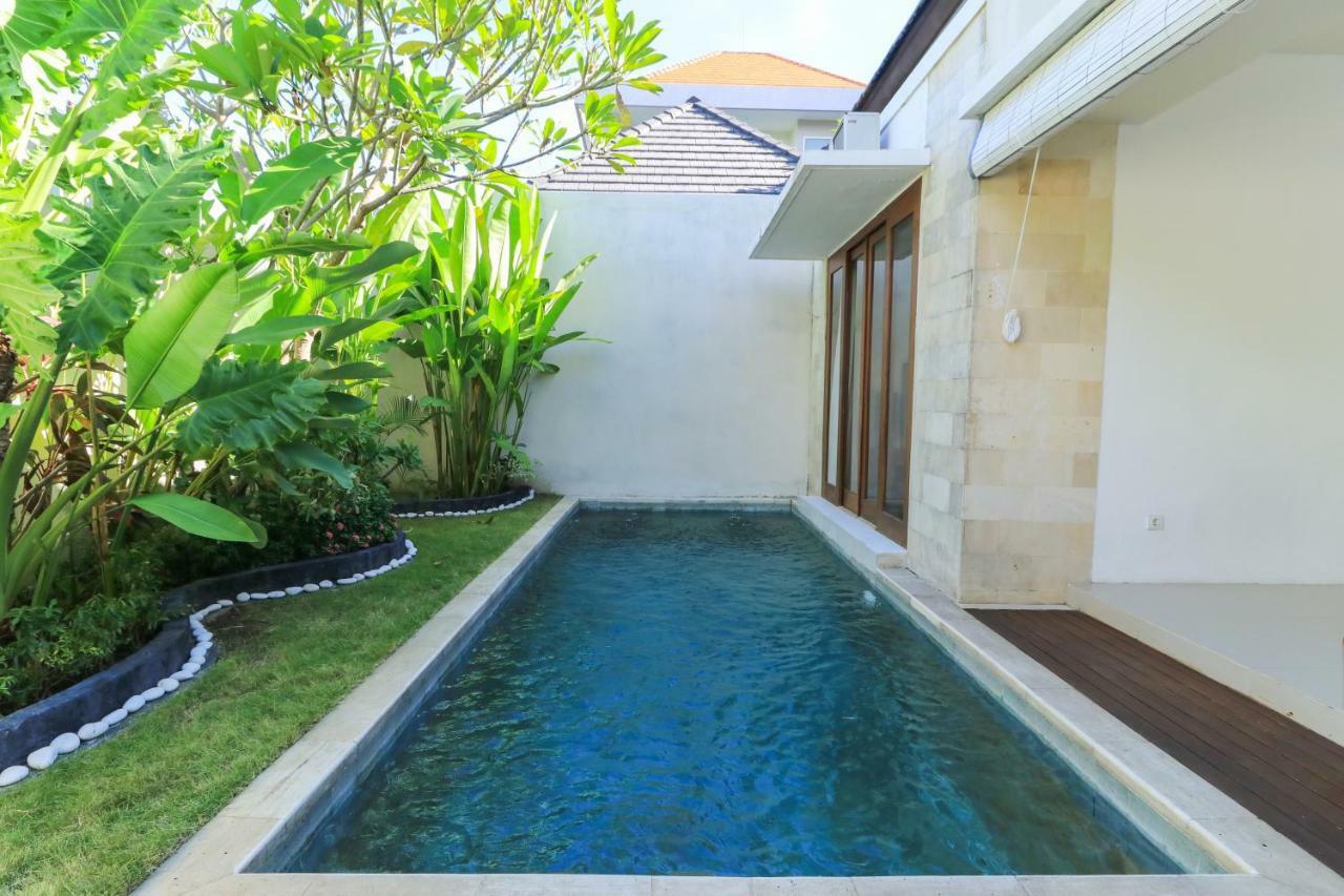 Kumari Villa Dalung  ภายนอก รูปภาพ